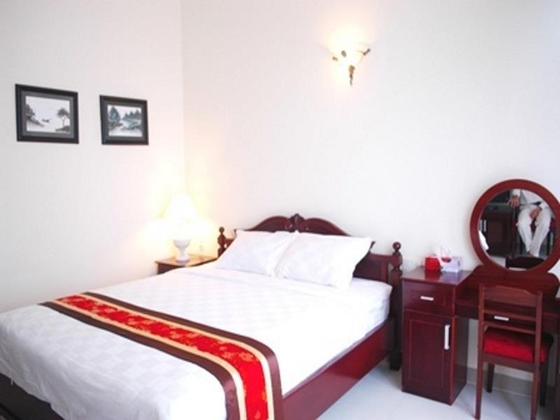 Nathalie's Hotel