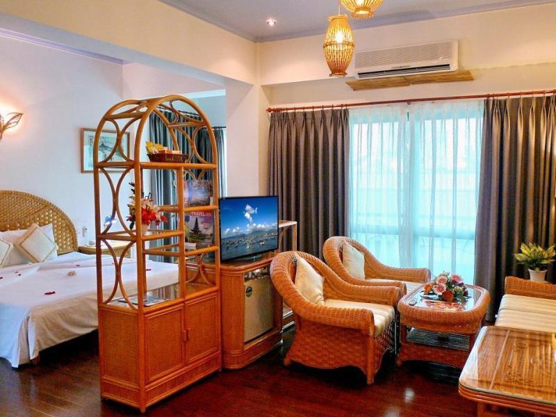 Hotel Green Hotel 3*