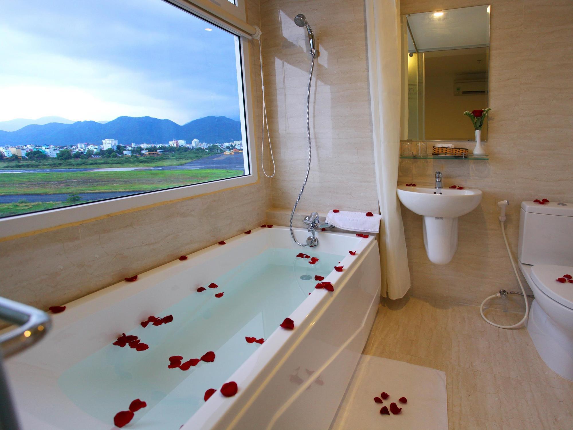 Golden Time Hotel Nha Trang