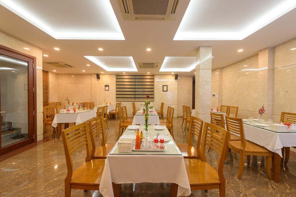Hotel Iris