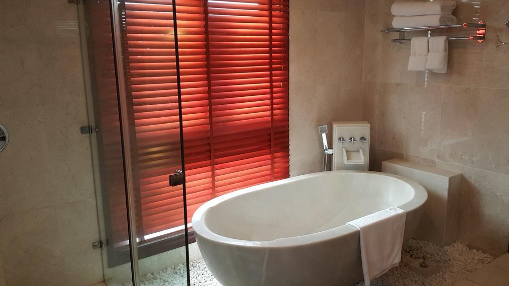 Champa With Private Pool At Furramar * Da Nang