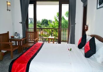 Ruby Hotel
