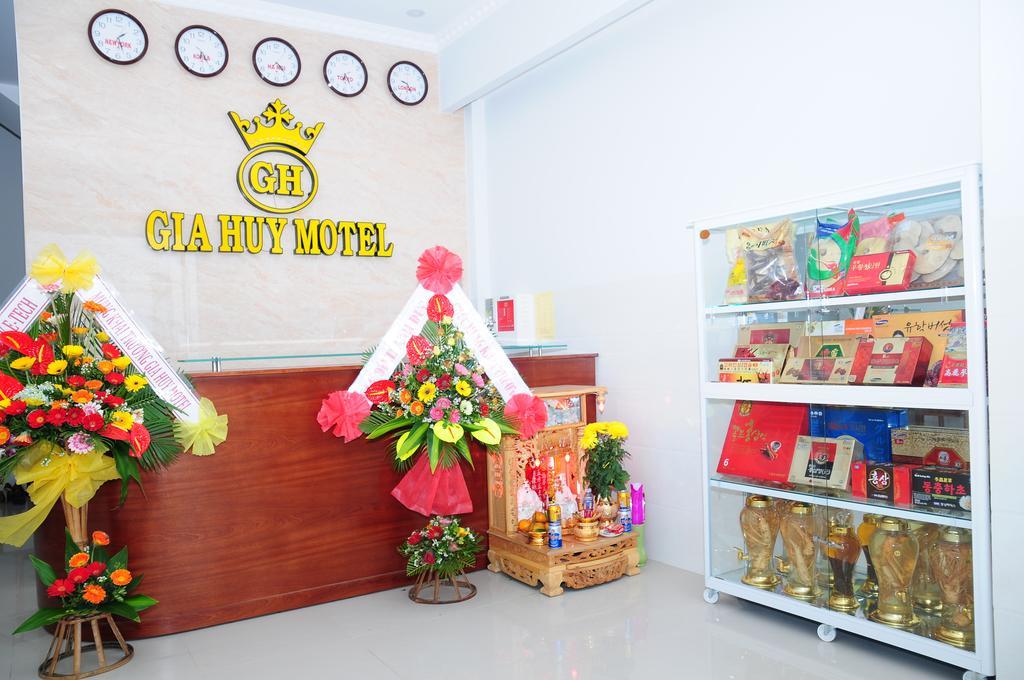 Guest house Gia Huy 2*