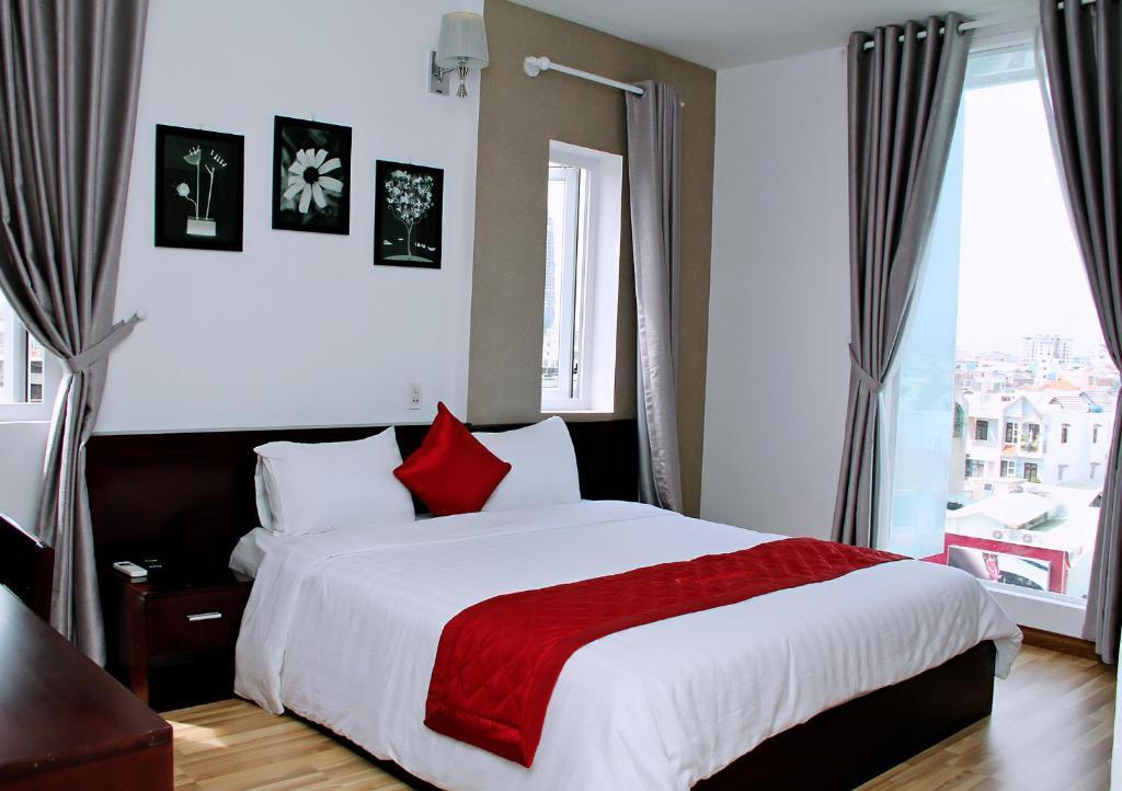 The Carnation Da Nang