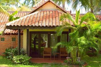 Sea Lion Beach & Hotel Phan Thiet