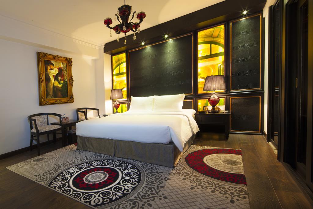 Hotel A&em Signature 4*