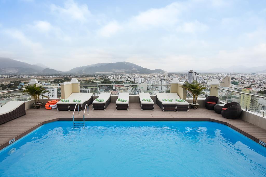 B&n Hotel 4*