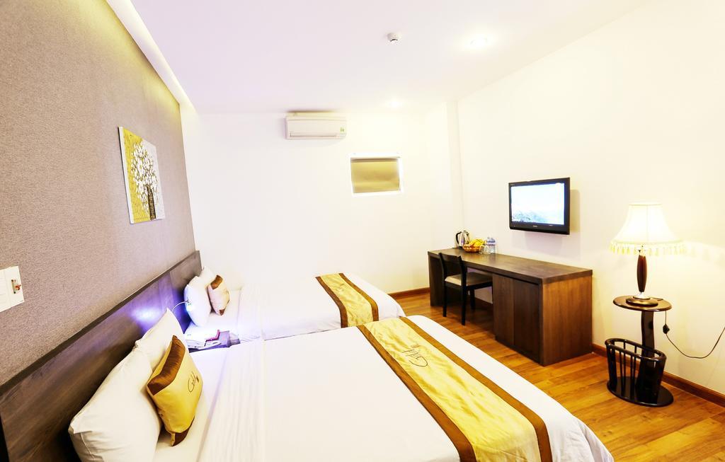 Hotel Peace Town 3*