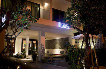Dan Oasis And Aparthotel