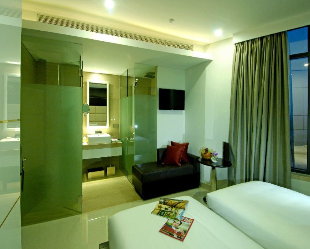 & 4* Da Nang