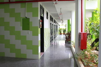 Hotel Ngoi Nha Xanh Da Nang