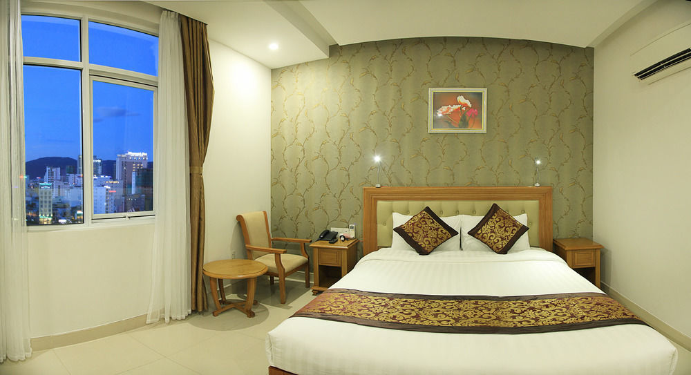 Royal Family Hotel Đà Nẵng