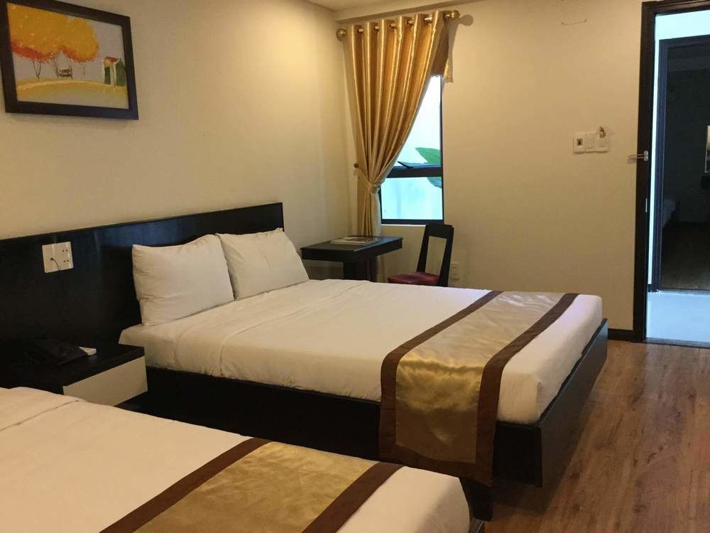 Rich Land Hotel
