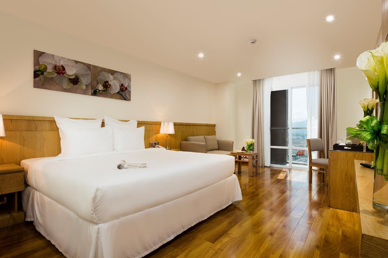 Hotel Rosaka Nha Trang