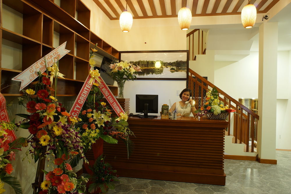 Riverside Oasis Biệt thự *