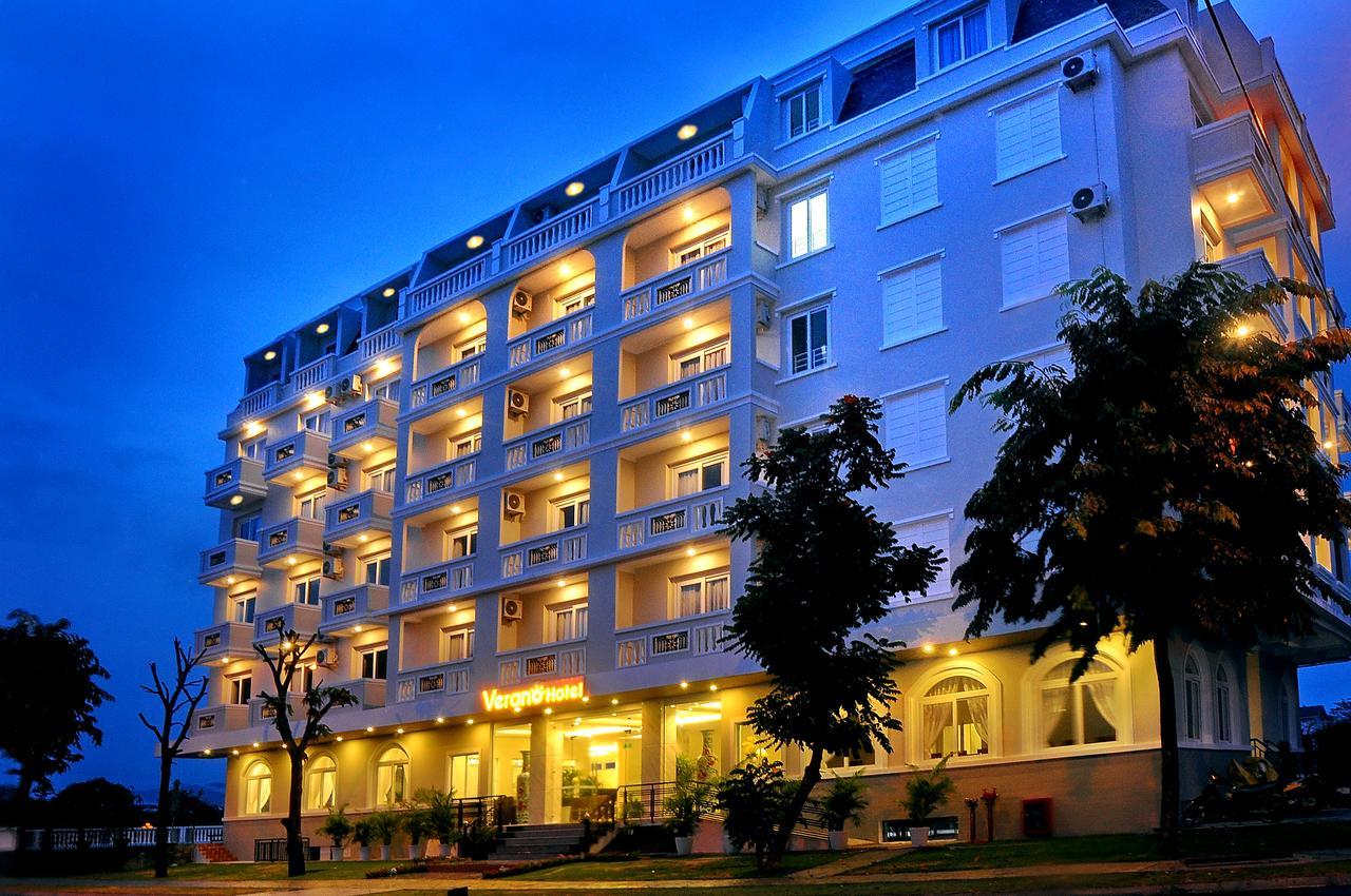 Hotel Verano Nha Trang