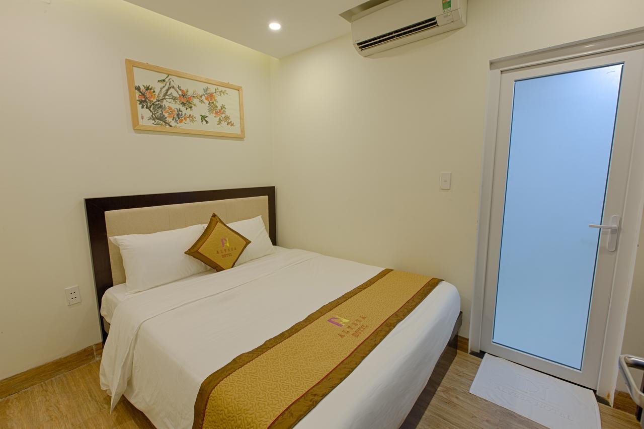 Hotel Alyssa