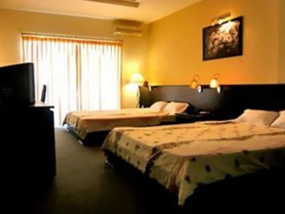 7s Cuong Long Hotel 2*