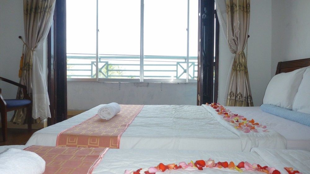Hotel Bien Viet Nha Trang