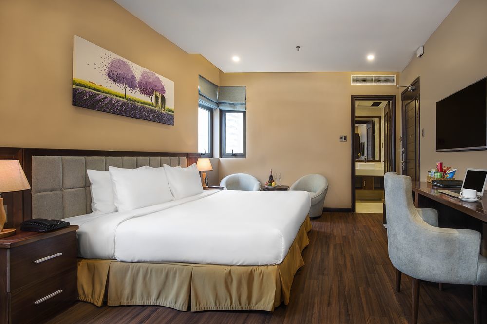 Yarra Ocean Hotel Da Nang