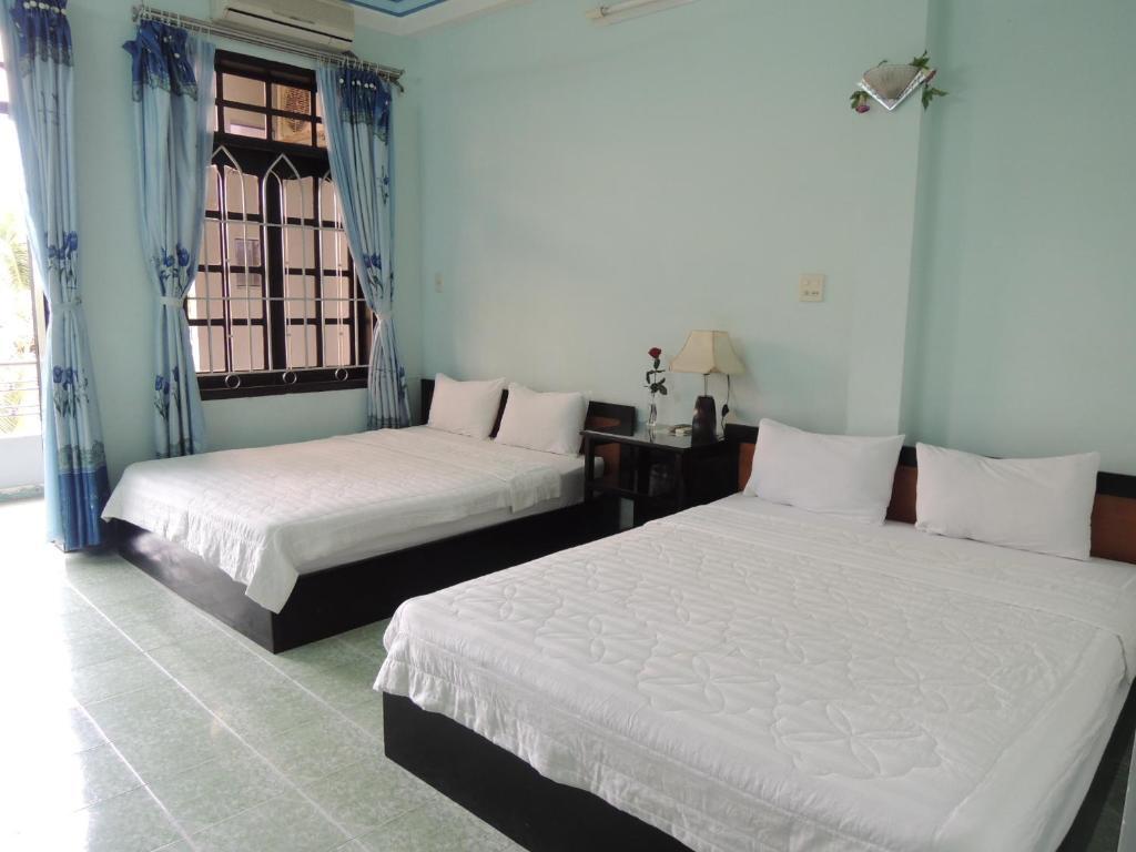 Four Seasons House Hotel 2*