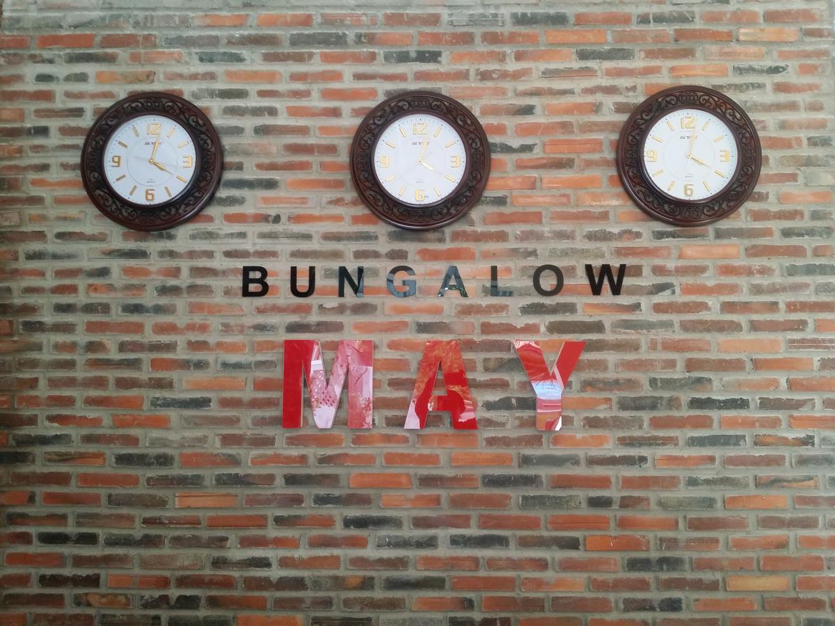 MAY Bungalow