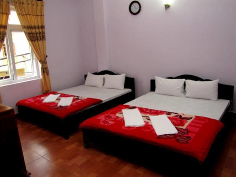 Hostel Anh Quan *