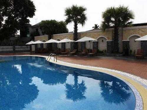 Princess & Khu nghỉ mát 3*