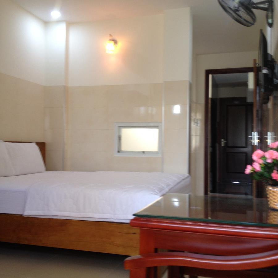 Duy Huy & Nha Trang