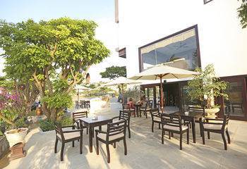 Hotel Sea Flower 3*