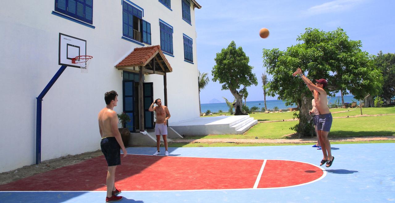 Vietnam Backpacker Hostels - Ninhvana * Nha Trang