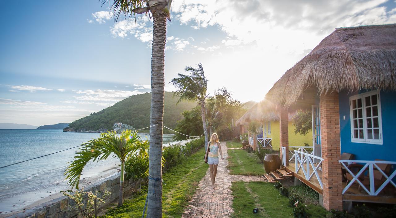 Vietnam Backpacker Hostels - Ninhvana Hostel