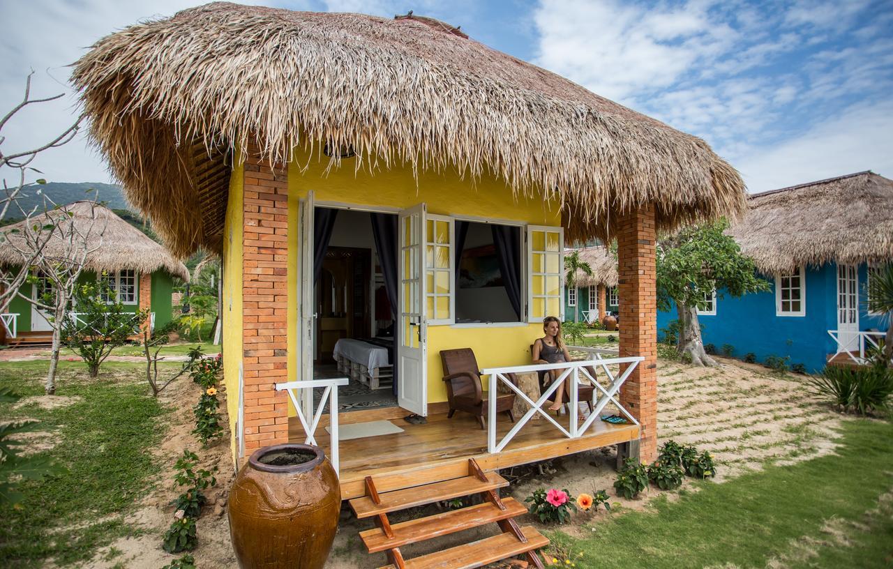 Hostel Vietnam Backpacker Hostels - Ninhvana