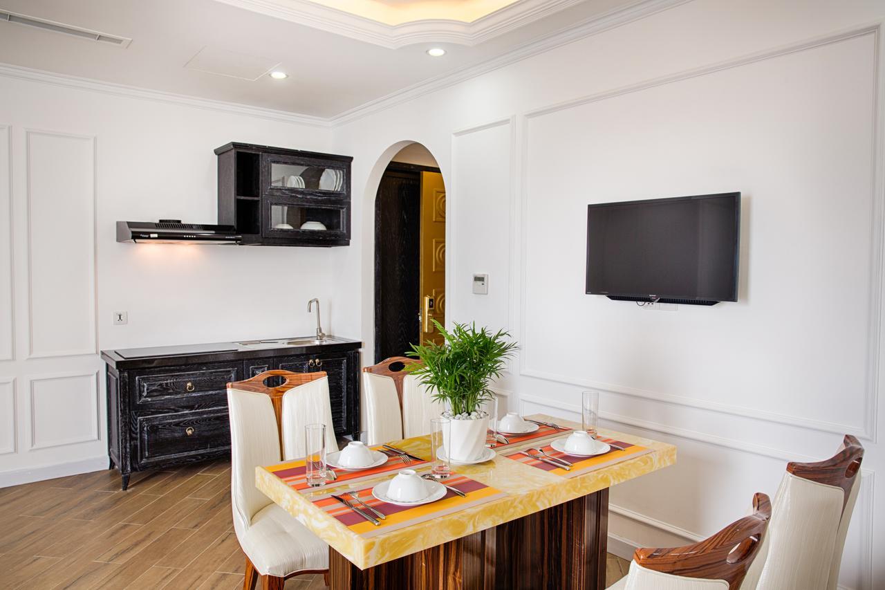 Fivitel Hotel 4*