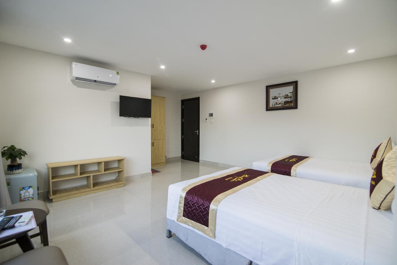Khách sạn Hong Chau 2*