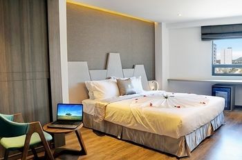Khách sạn Bb