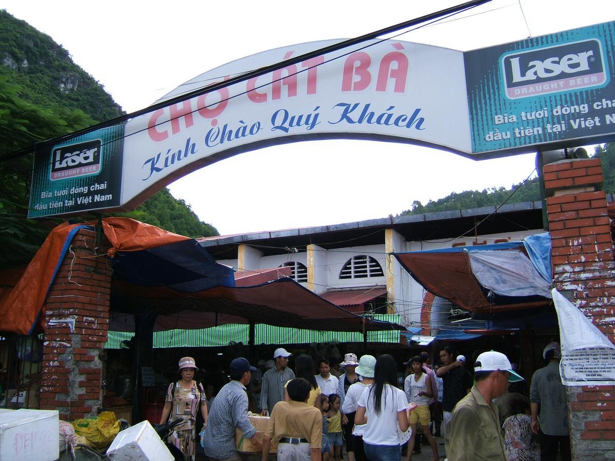 Hotel Phuong Dong Dong Khe Sau