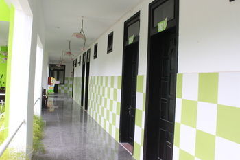 Hotel Ngoi Nha Xanh Da Nang