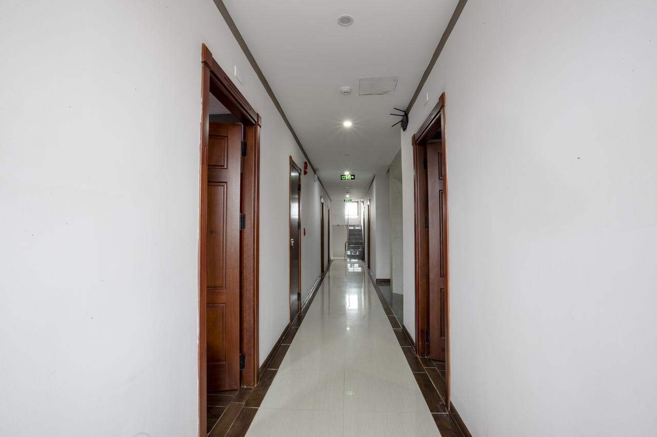 Qami Hotel 2*