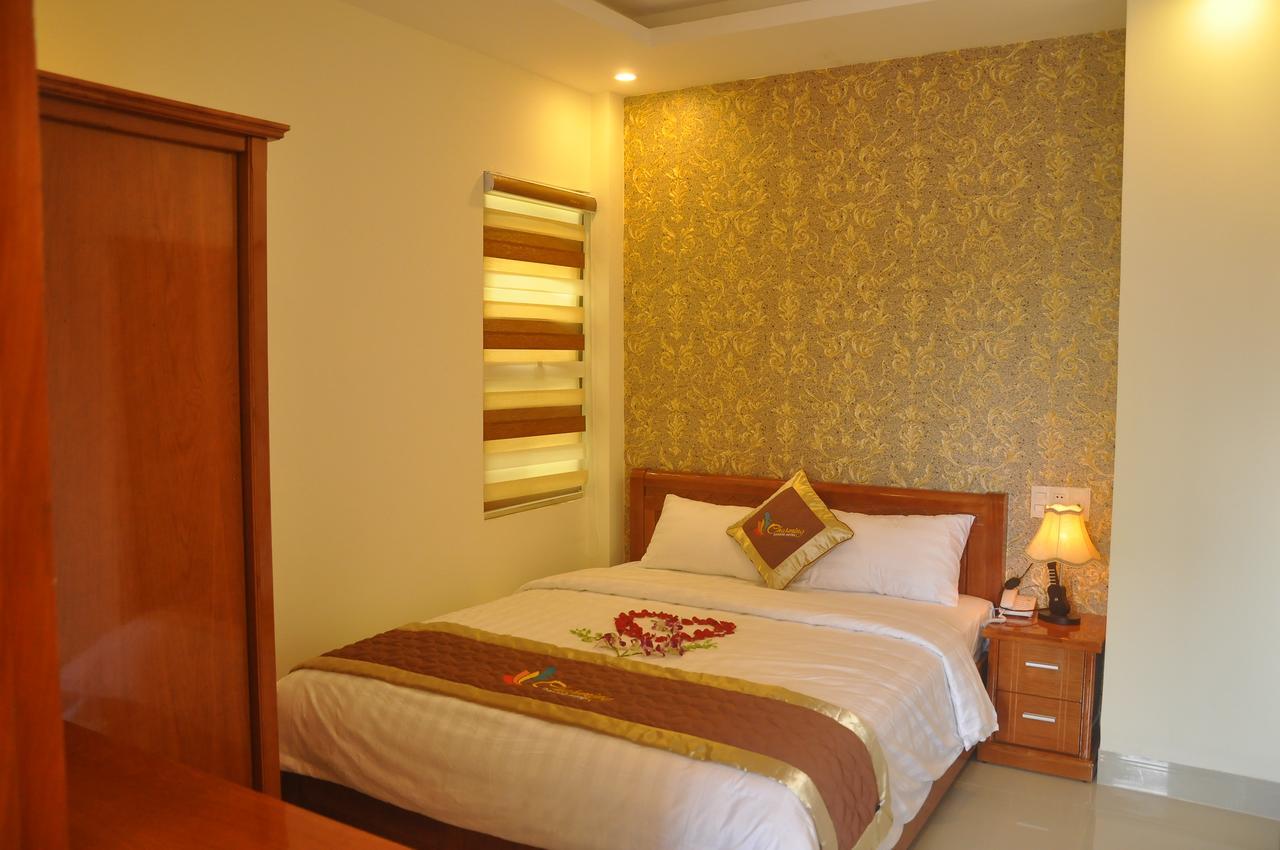 Hotel Charming Hotel-203 Nguyen Thoai 2*
