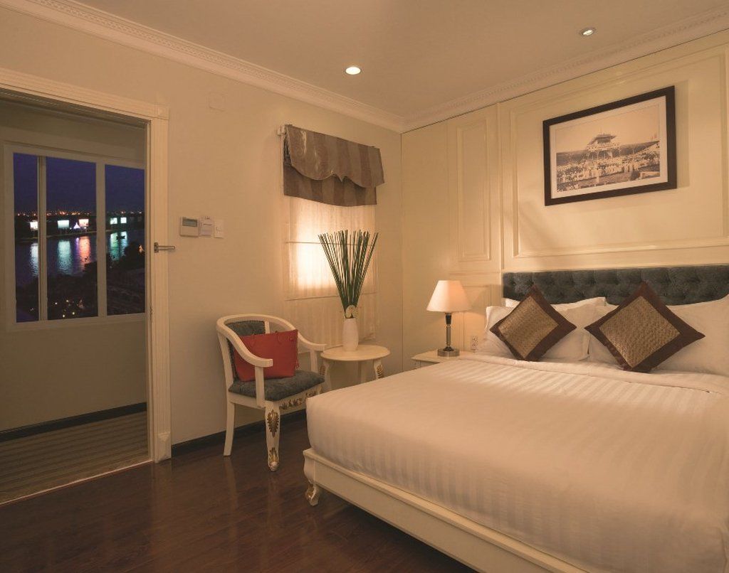 Silverland Jolie 4* TP. Hồ Chí Minh