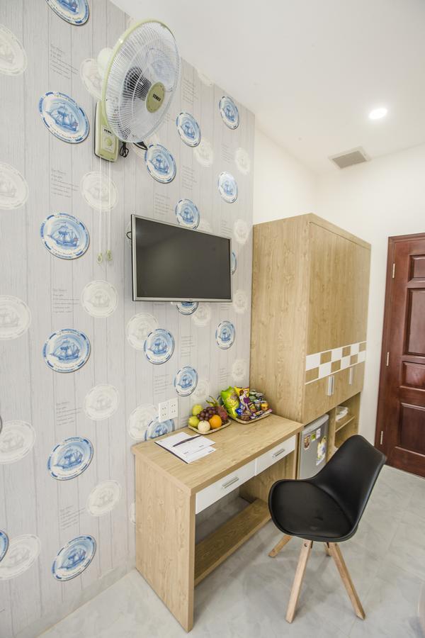 Khách sạn Lys 2*