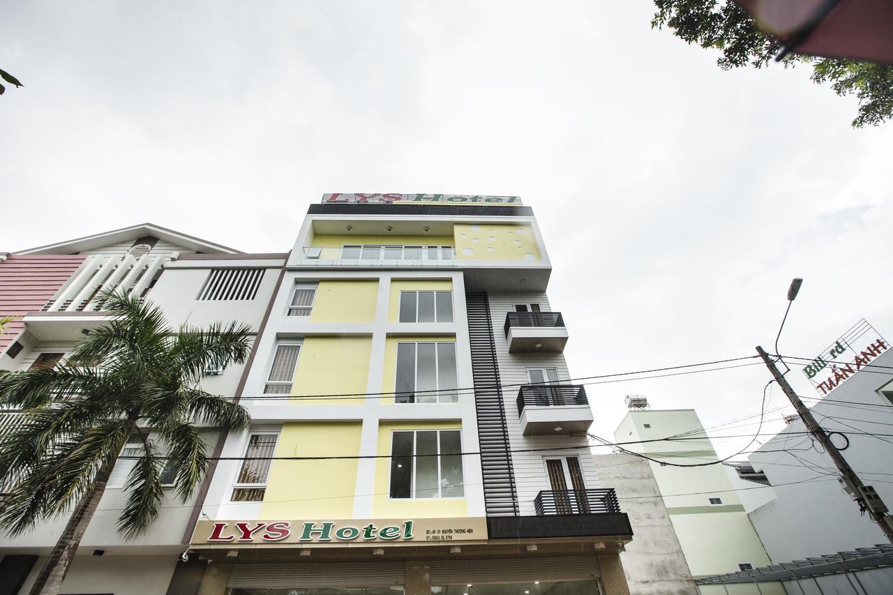 Khách sạn Lys 2*