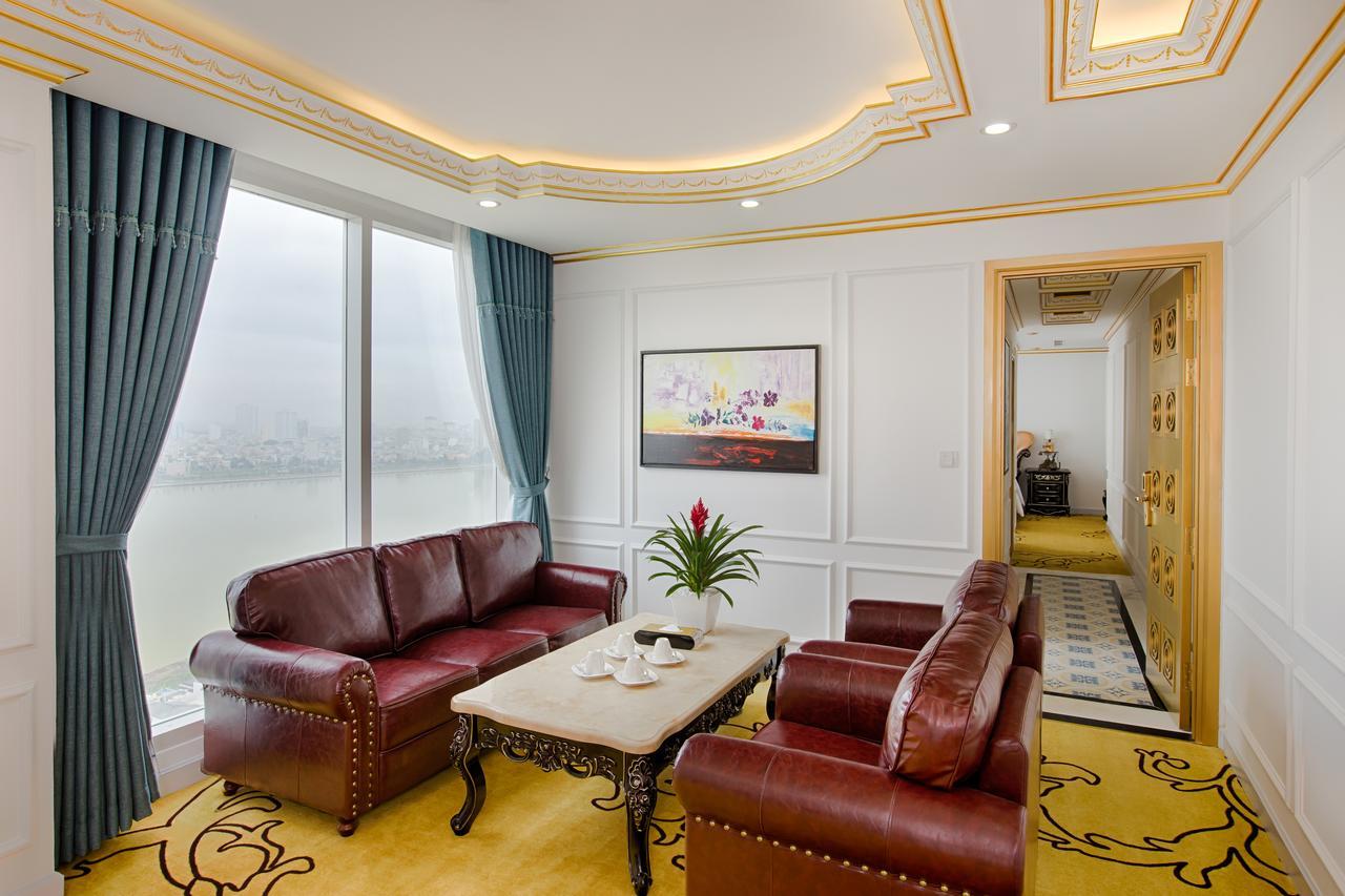 Hotel Fivitel