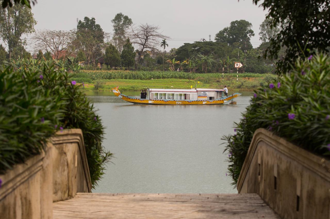 Riverside Boutique & Resort