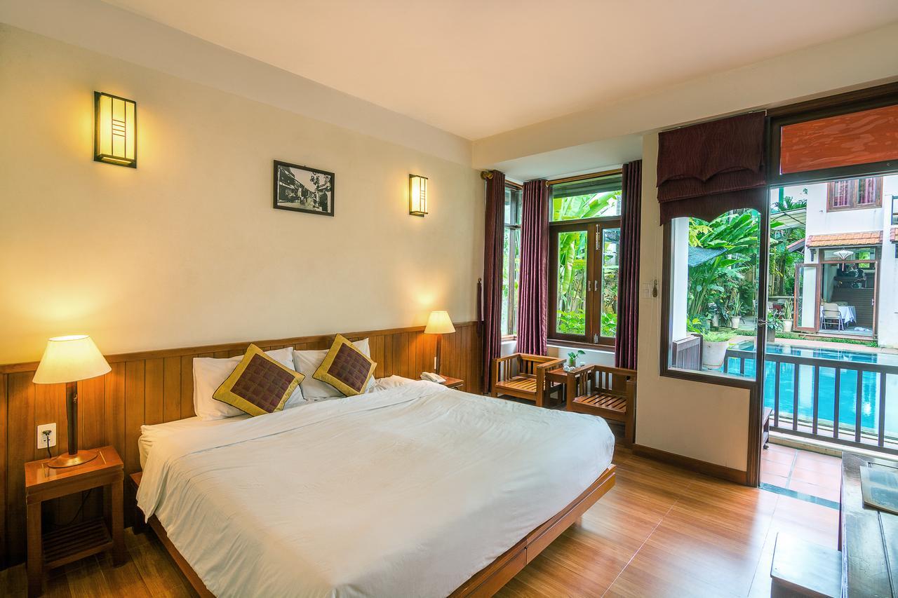 Riverside Oasis Biệt thự *