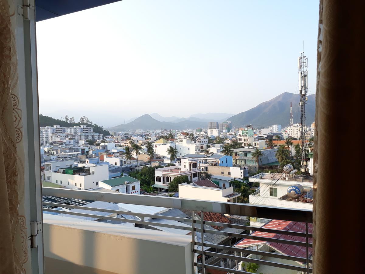 Khách sạn Duy Huy & 2*