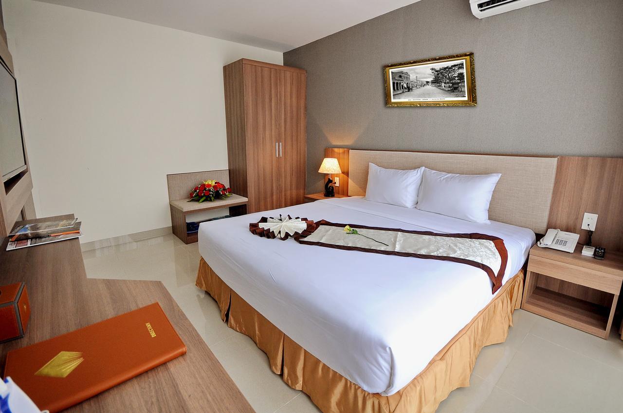 Rigel Hotel 4*