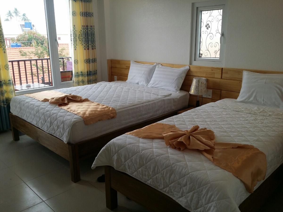 MAY Bungalow Hotel 2*