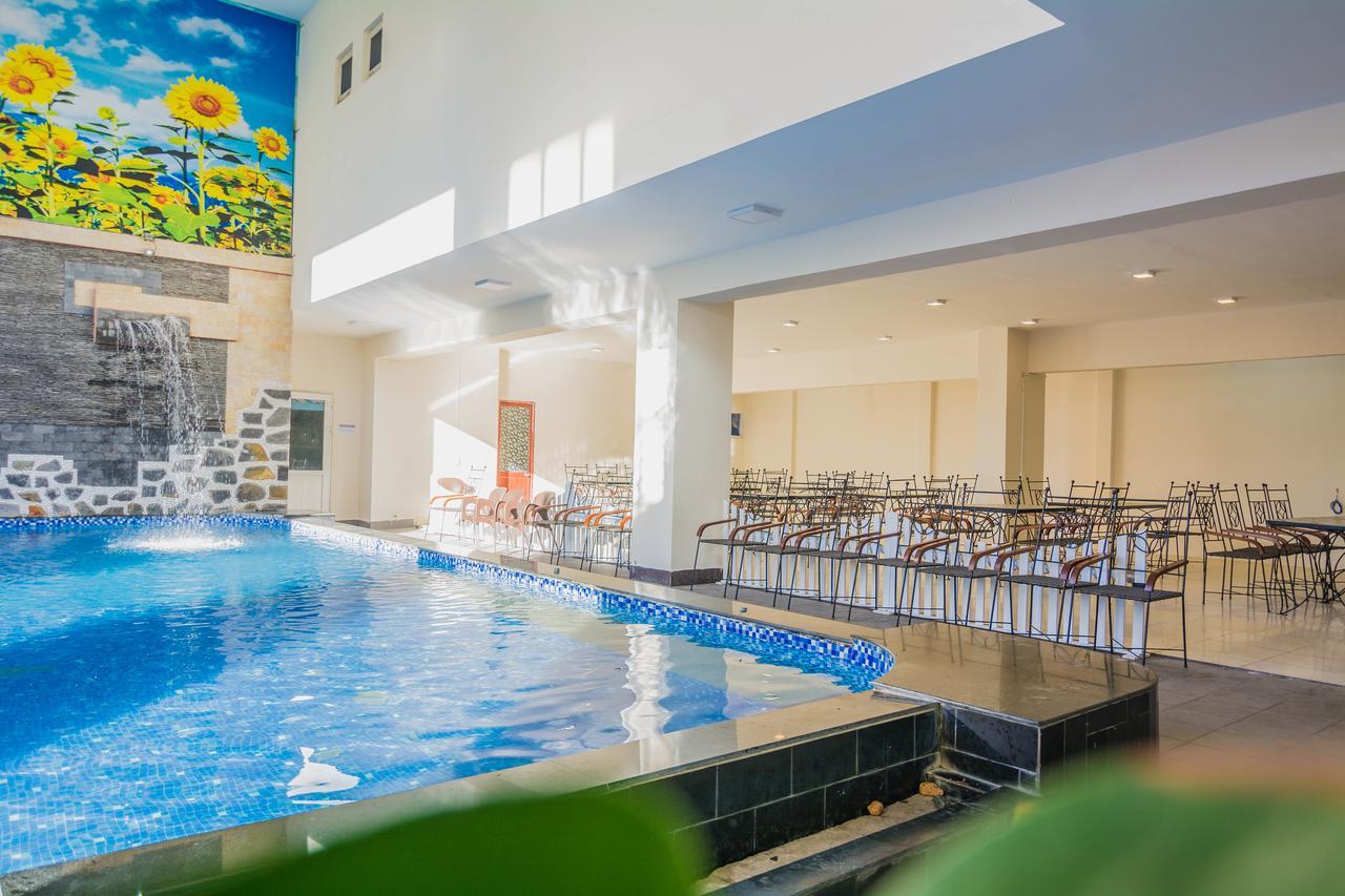 Hotel Spring 3*